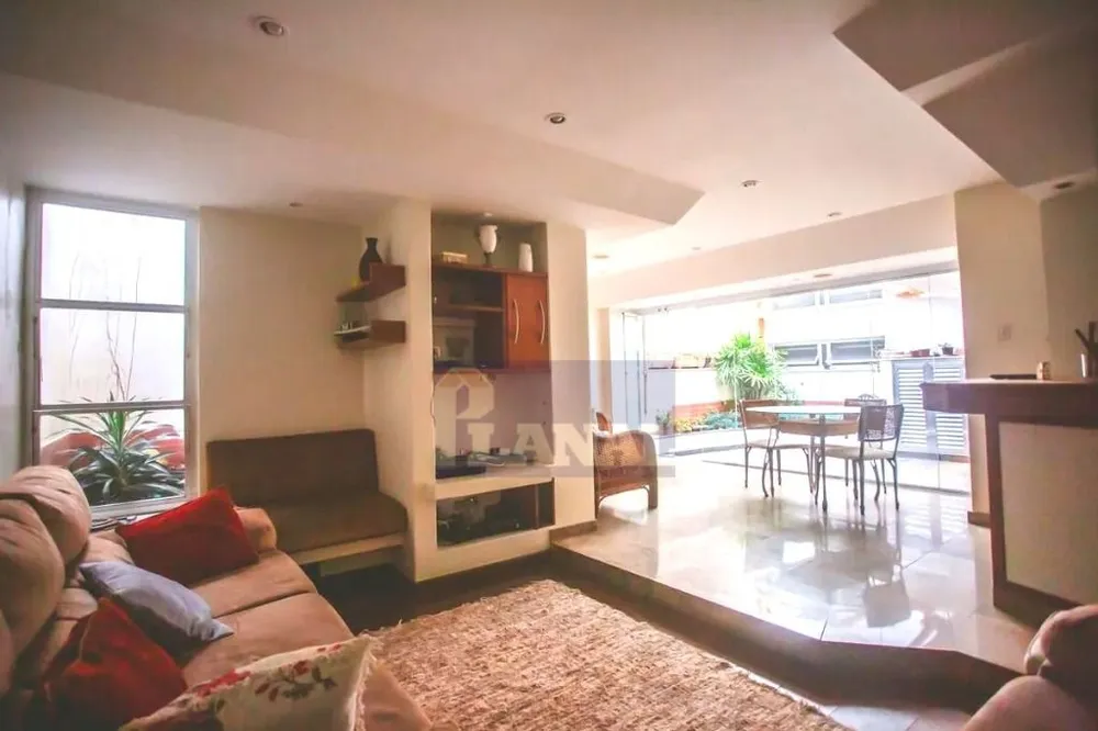 Sobrado, 3 quartos, 324 m² - Foto 5