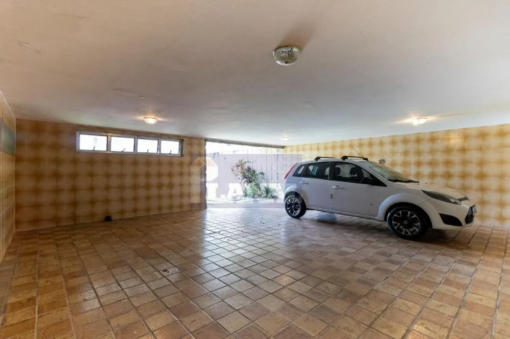 Casa, 3 quartos, 280 m² - Foto 2