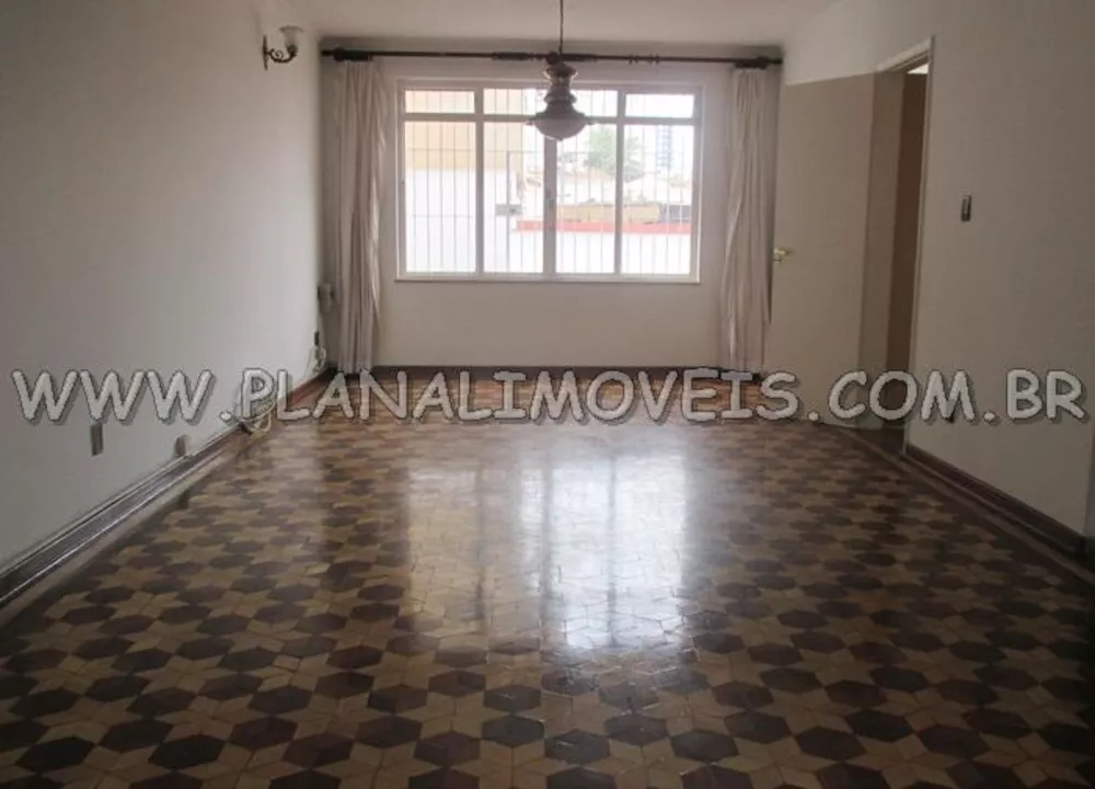 Sobrado à venda com 3 quartos, 194m² - Foto 1