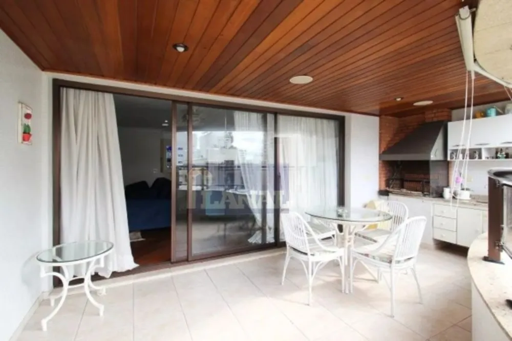 Apartamento, 4 quartos, 228 m² - Foto 2