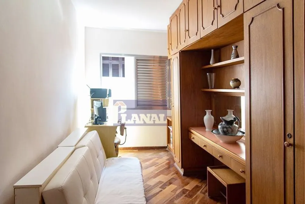 Sobrado, 5 quartos, 245 m² - Foto 2