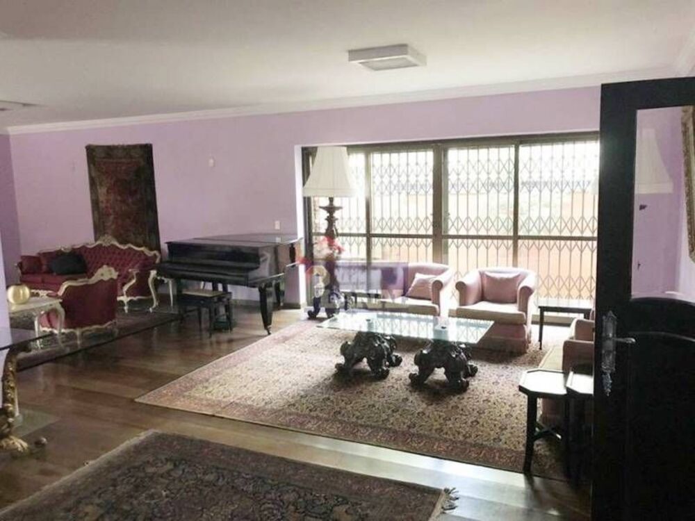 Sobrado, 7 quartos, 688 m² - Foto 1