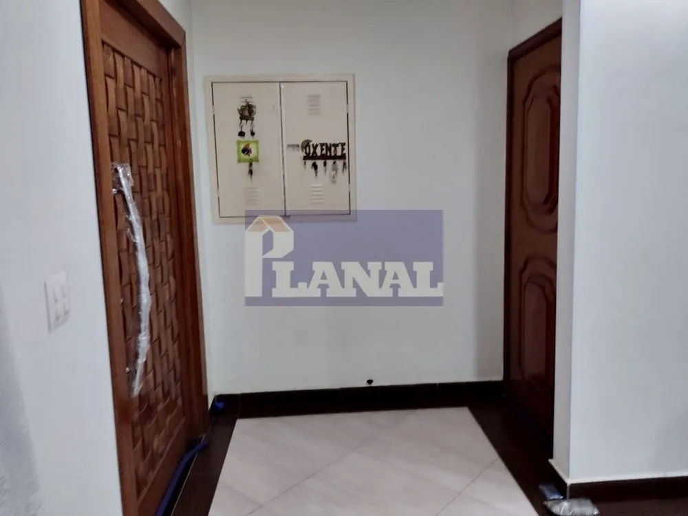 Sobrado, 4 quartos, 507 m² - Foto 2
