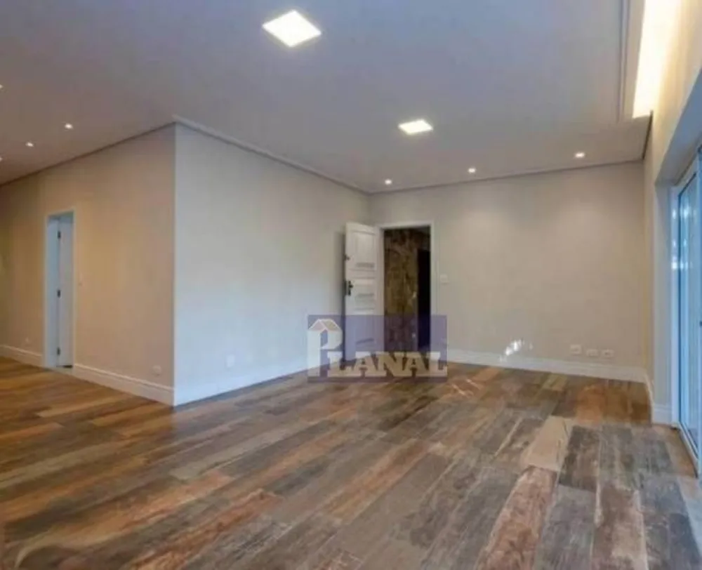 Casa, 3 quartos, 208 m² - Foto 1