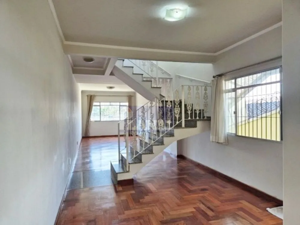 Sobrado, 3 quartos, 146 m² - Foto 1