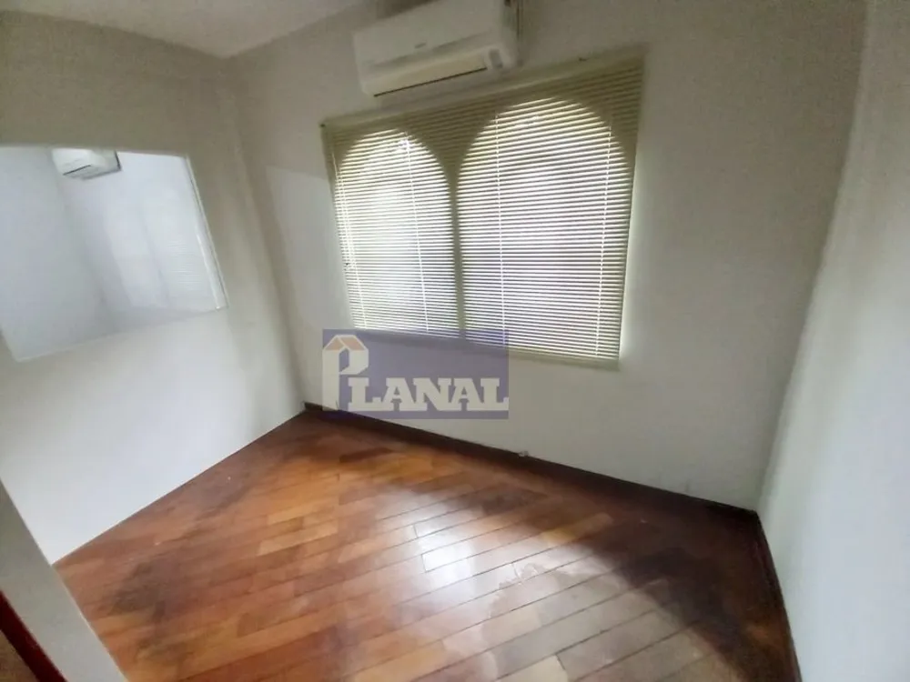 Sobrado, 4 quartos, 237 m² - Foto 1