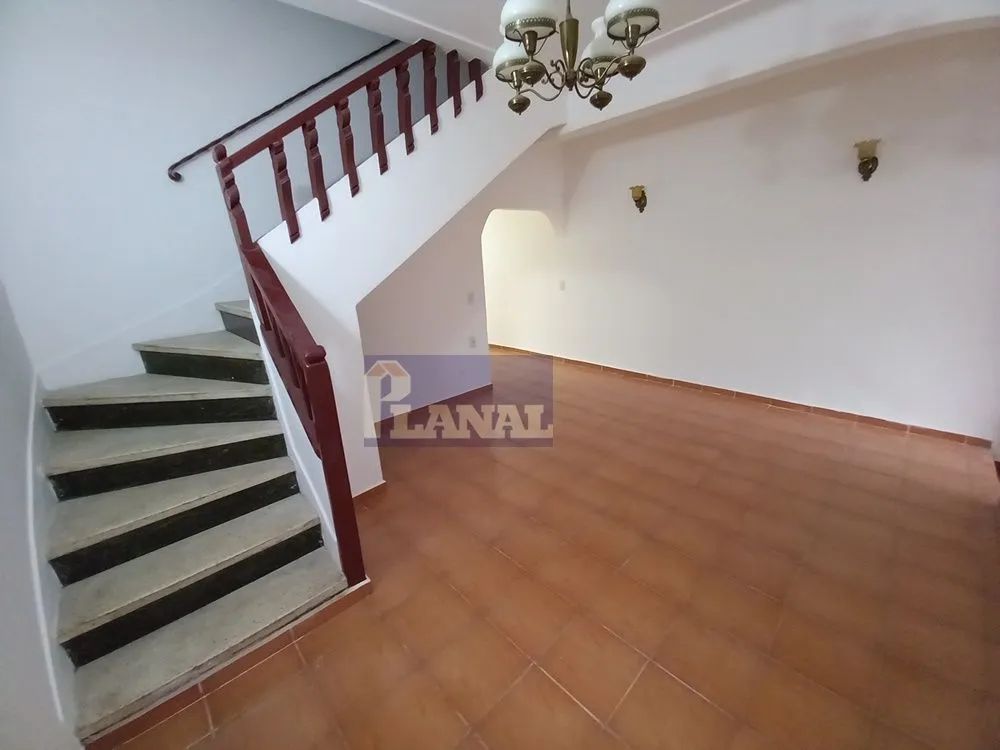 Sobrado, 3 quartos, 170 m² - Foto 3
