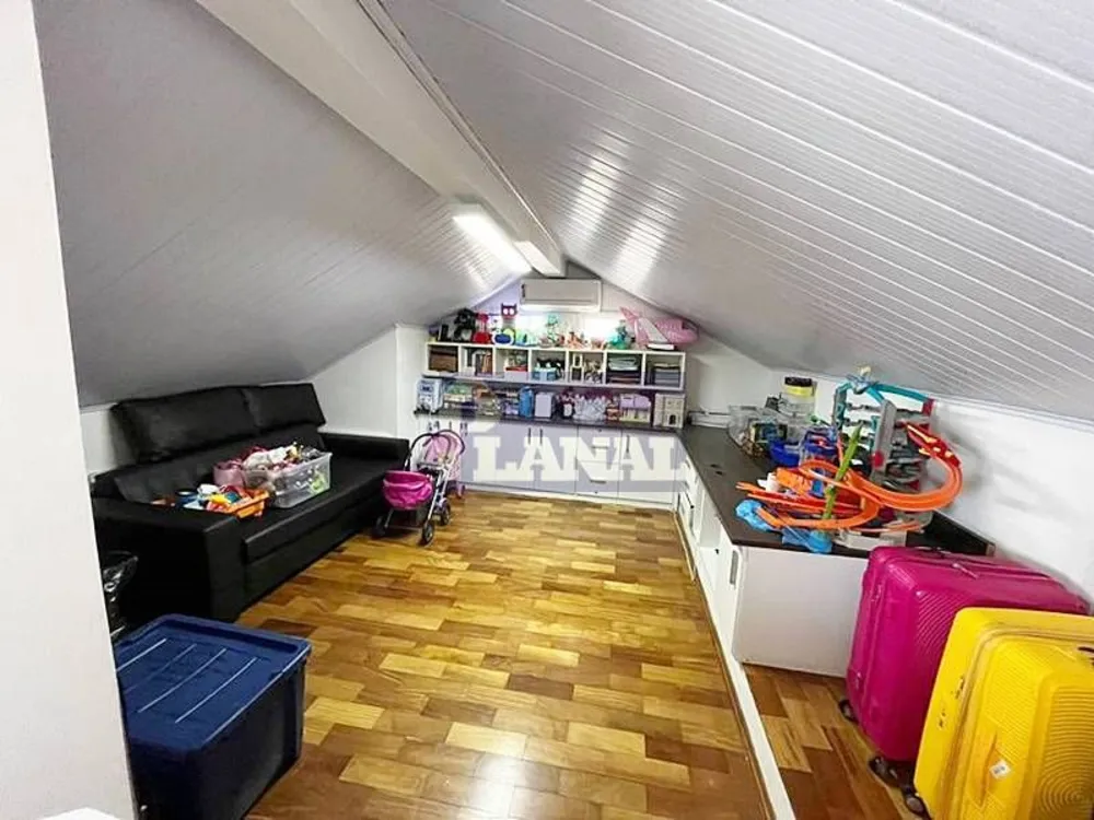 Sobrado, 3 quartos, 324 m² - Foto 4