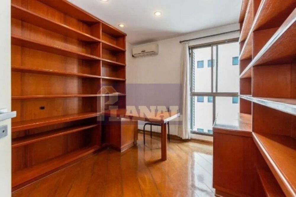 Apartamento à venda com 4 quartos, 178m² - Foto 3