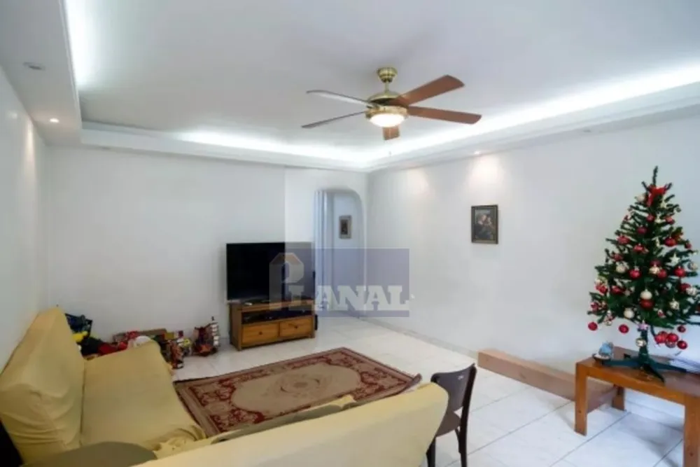 Sobrado, 3 quartos, 200 m² - Foto 1