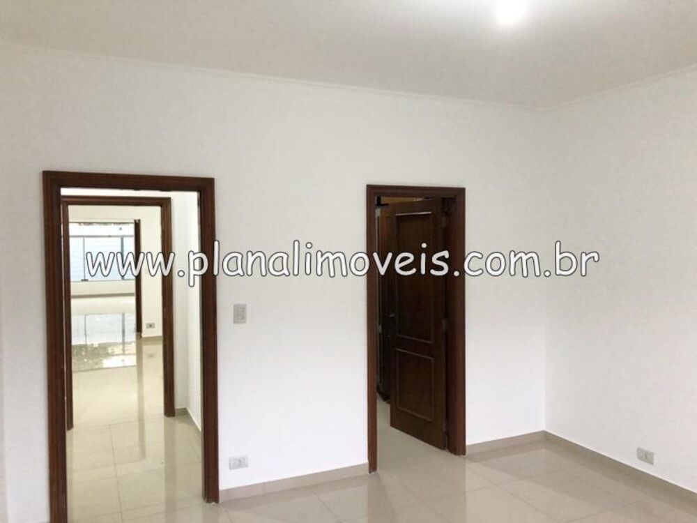 Sobrado, 2 quartos, 290 m² - Foto 1