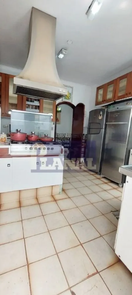 Casa, 3 quartos, 160 m² - Foto 3