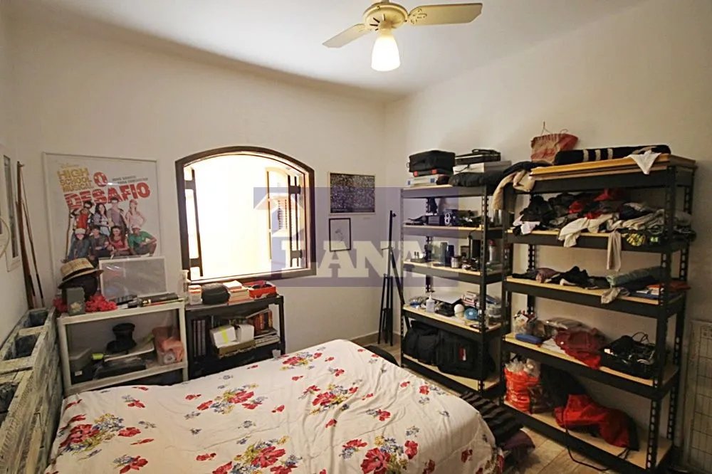 Sobrado, 6 quartos, 241 m² - Foto 2