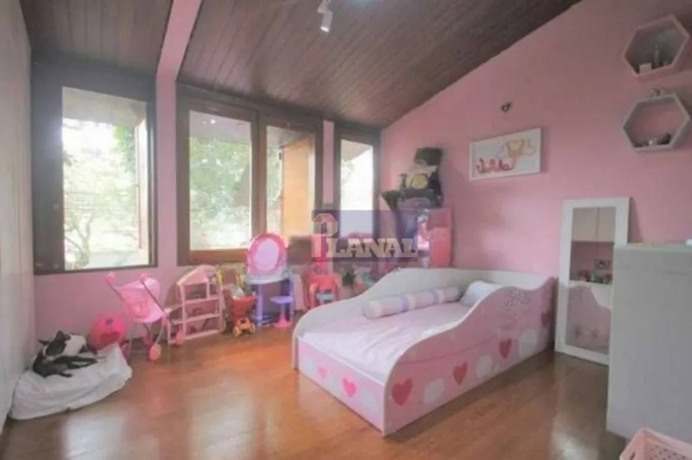Sobrado, 3 quartos, 279 m² - Foto 9