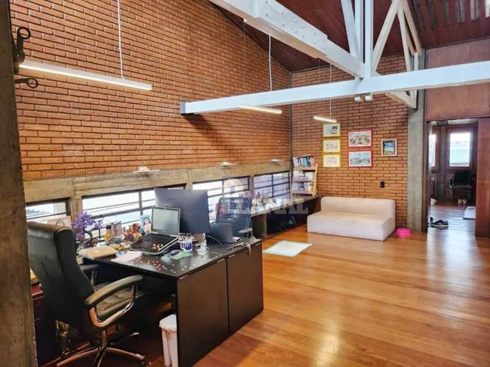 Sobrado, 3 quartos, 279 m² - Foto 1