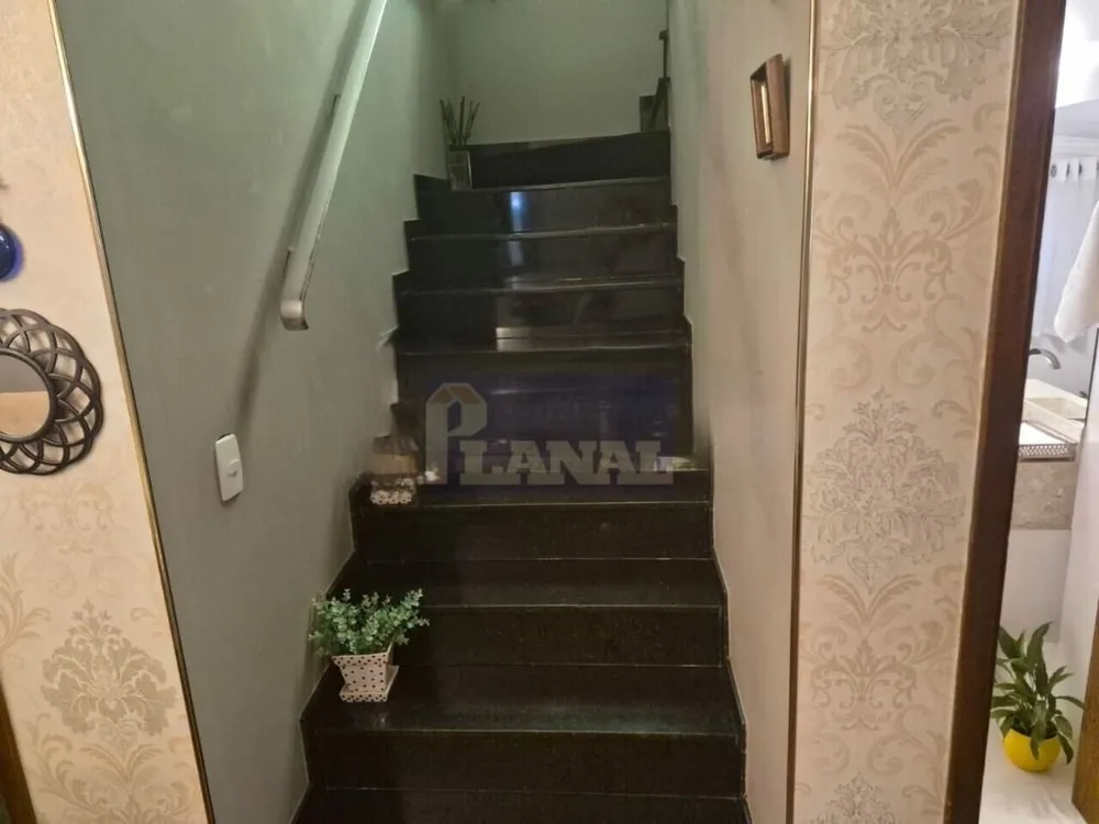 Sobrado, 3 quartos, 206 m² - Foto 4