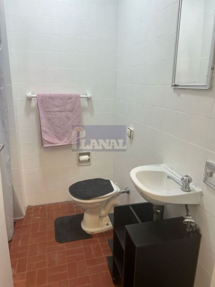 Casa para alugar com 1 quarto, 48m² - Foto 2