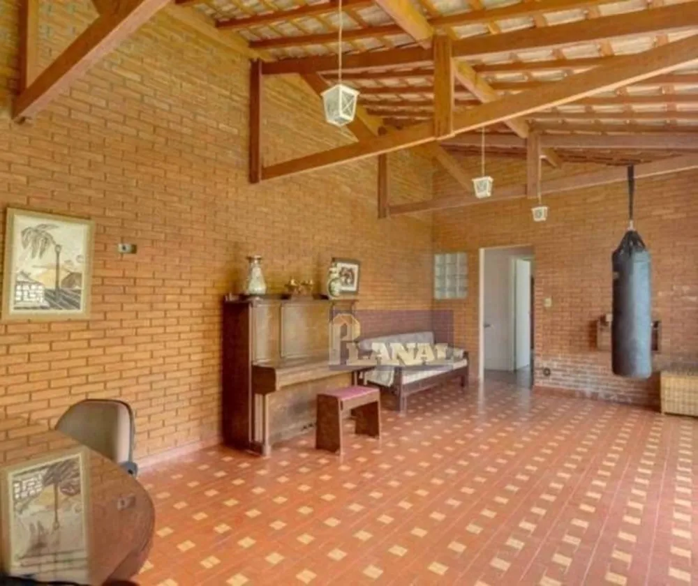 Sobrado, 4 quartos, 303 m² - Foto 13