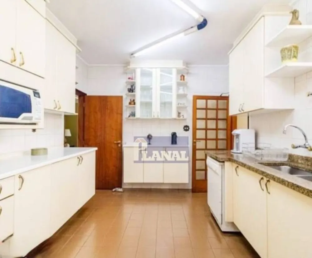 Sobrado, 4 quartos, 303 m² - Foto 7