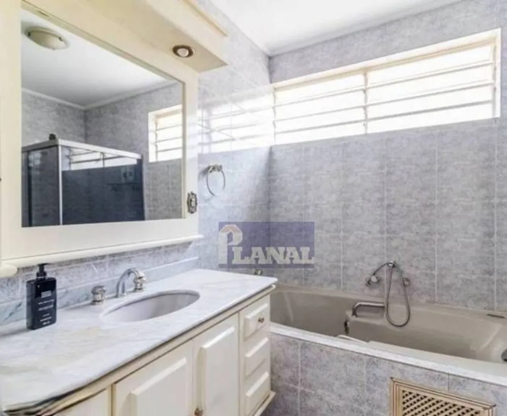 Sobrado, 4 quartos, 303 m² - Foto 5