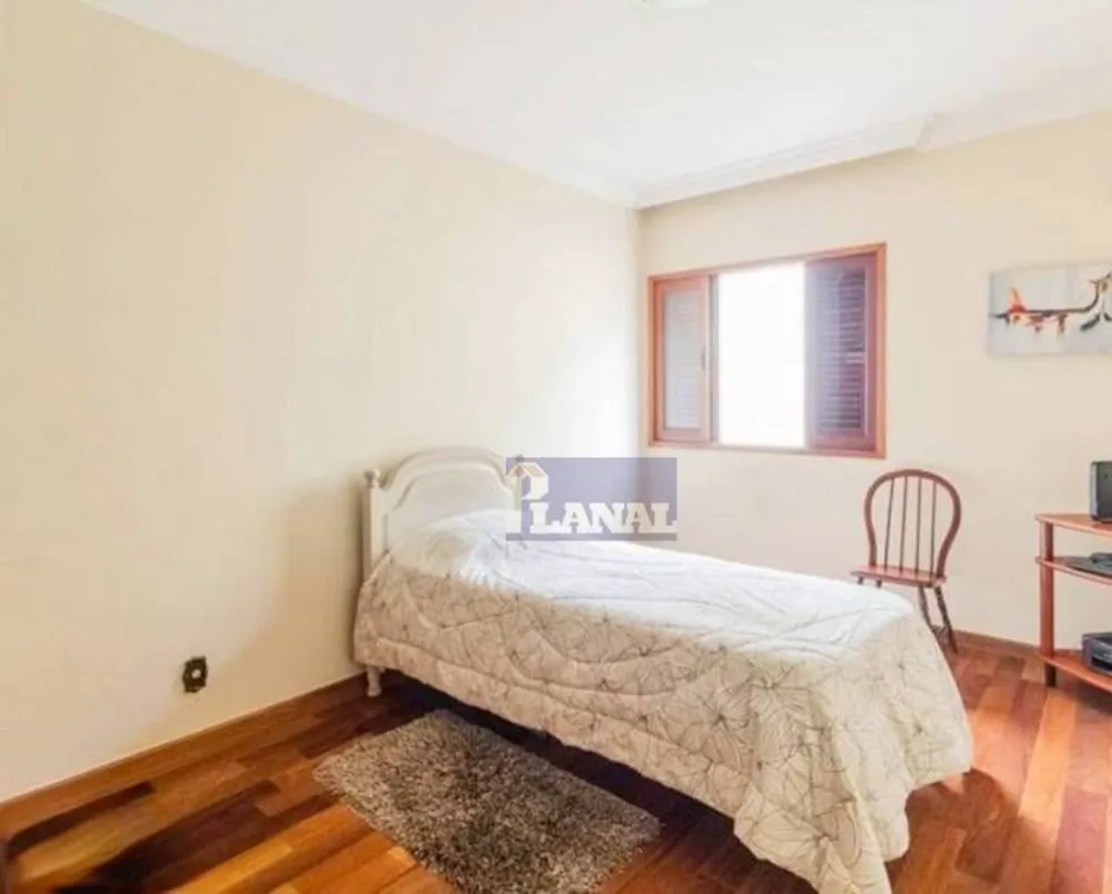 Sobrado, 4 quartos, 303 m² - Foto 5
