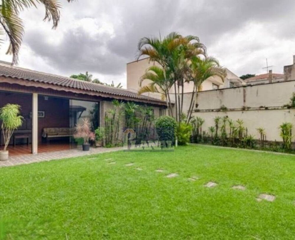 Sobrado, 4 quartos, 303 m² - Foto 4