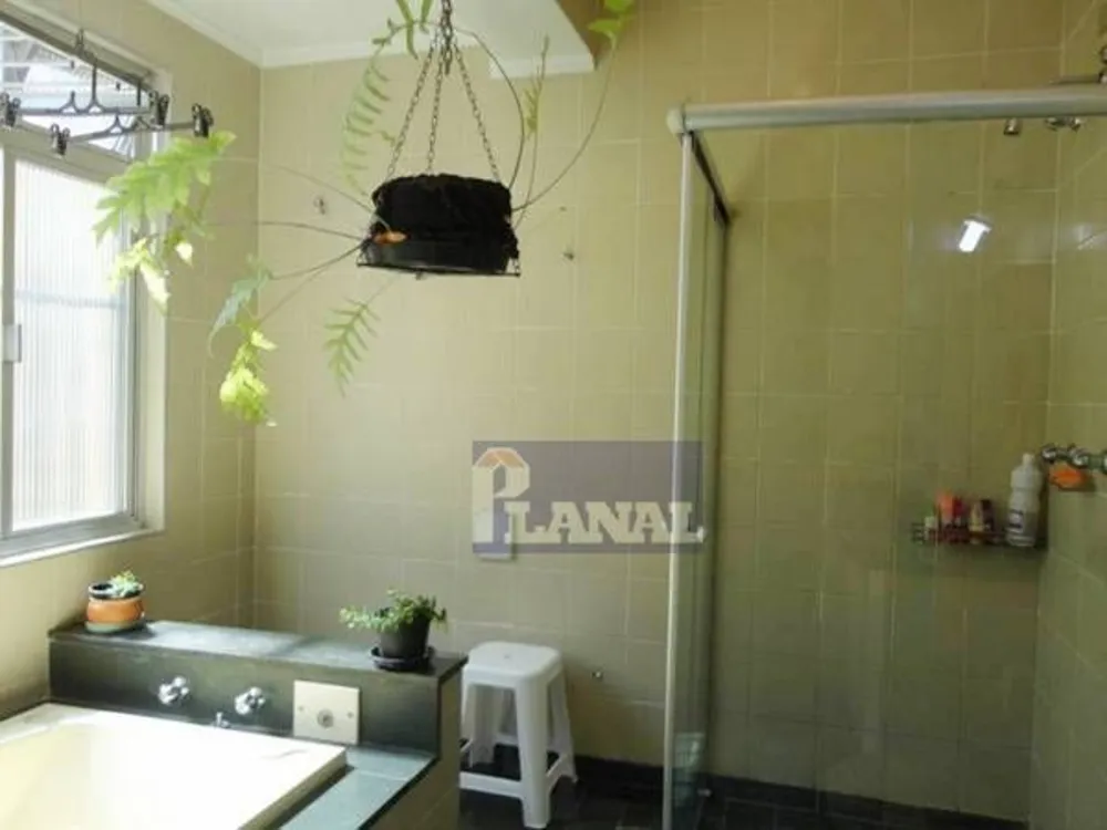 Sobrado, 3 quartos, 222 m² - Foto 2