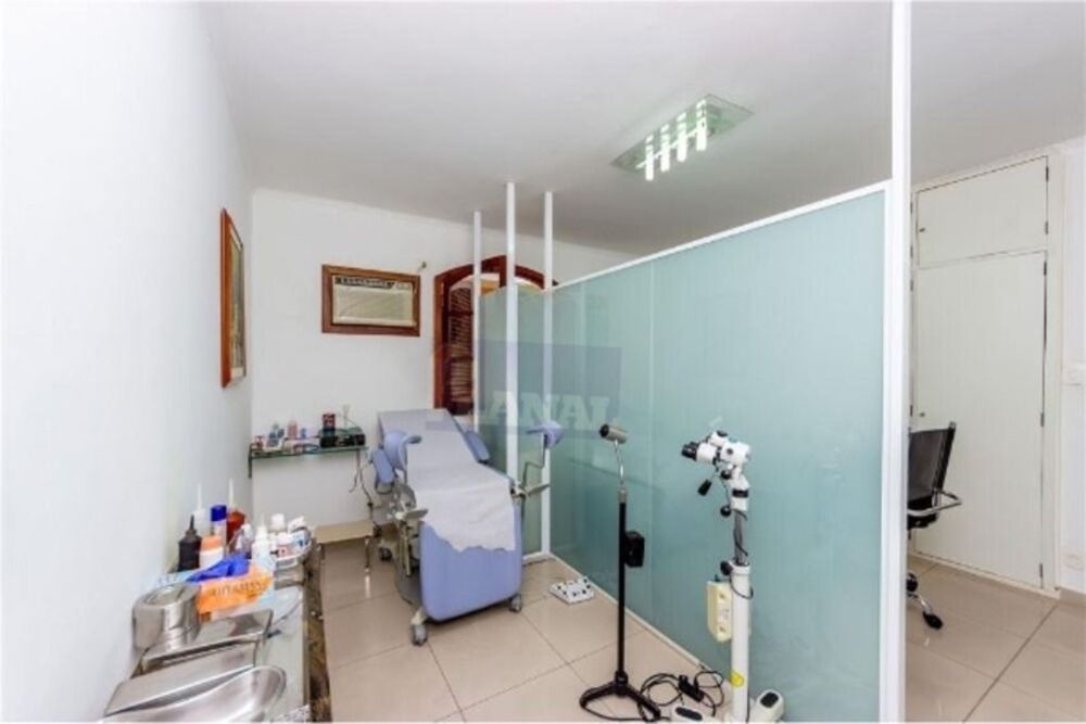 Sobrado, 3 quartos, 261 m² - Foto 4