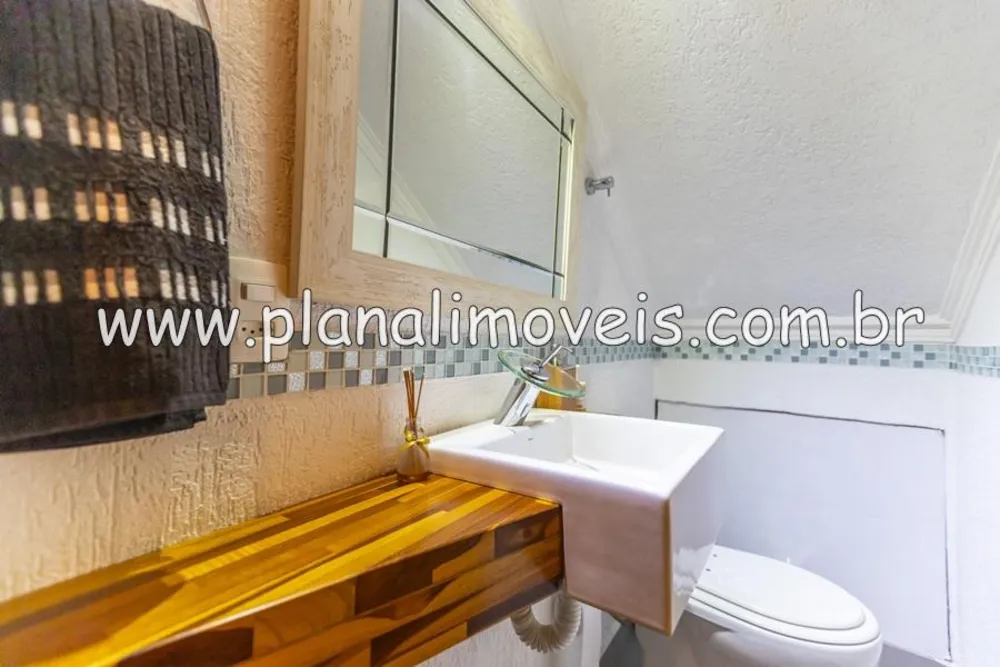 Sobrado, 4 quartos, 231 m² - Foto 1