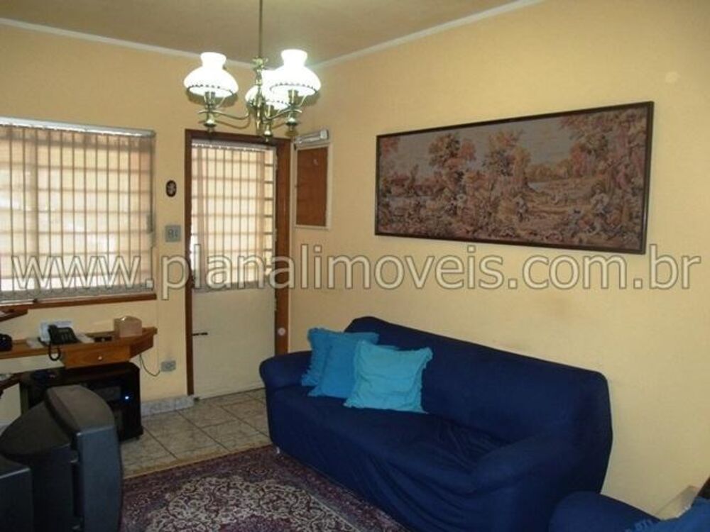 Sobrado à venda com 2 quartos, 170m² - Foto 1
