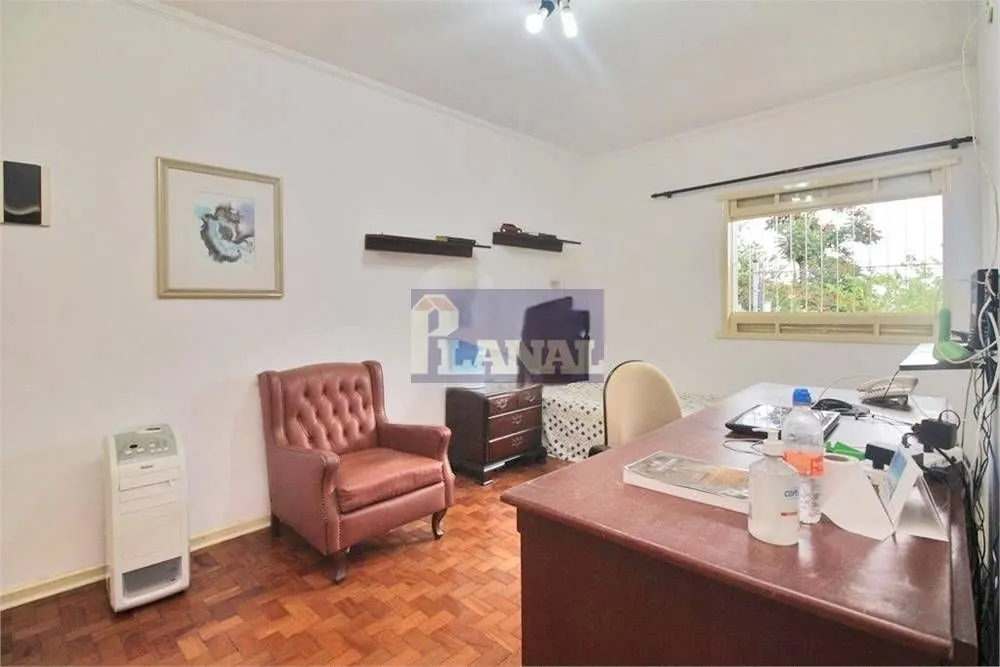 Sobrado, 3 quartos, 200 m² - Foto 1