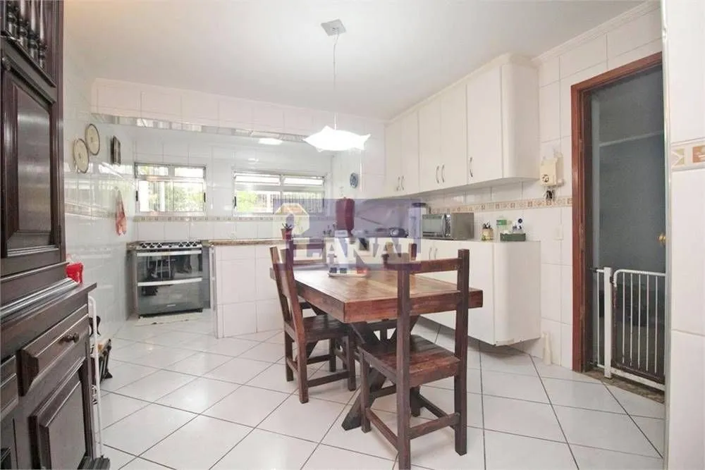 Sobrado, 3 quartos, 200 m² - Foto 12