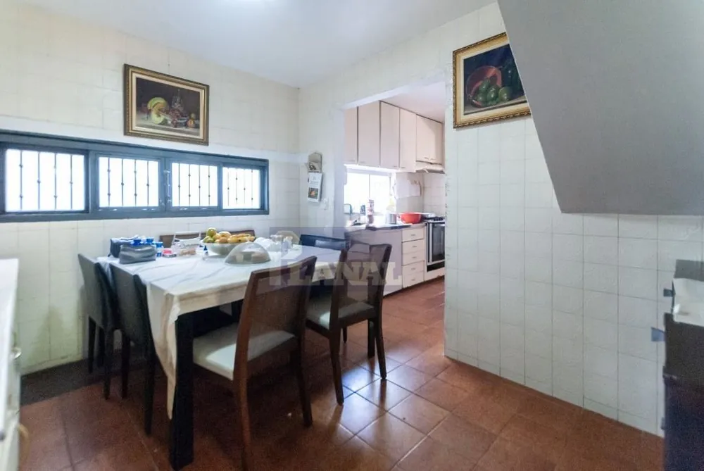 Sobrado, 4 quartos, 196 m² - Foto 1