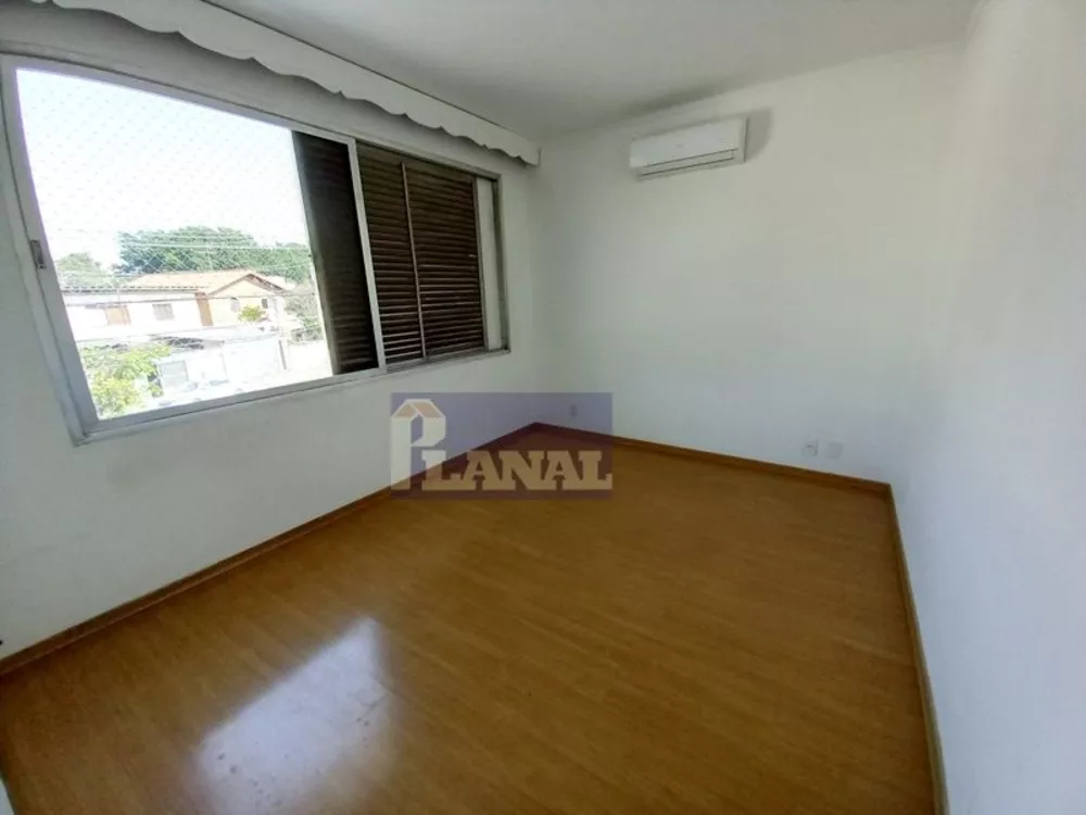 Sobrado para alugar com 3 quartos, 295m² - Foto 6