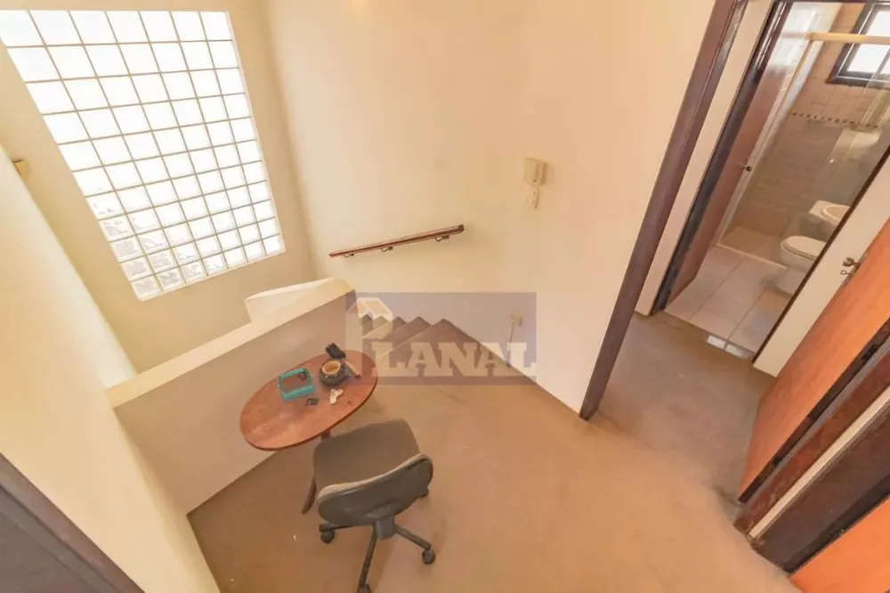 Sobrado, 3 quartos, 195 m² - Foto 1