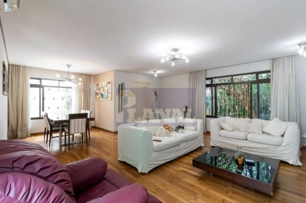 Sobrado, 3 quartos, 288 m² - Foto 1