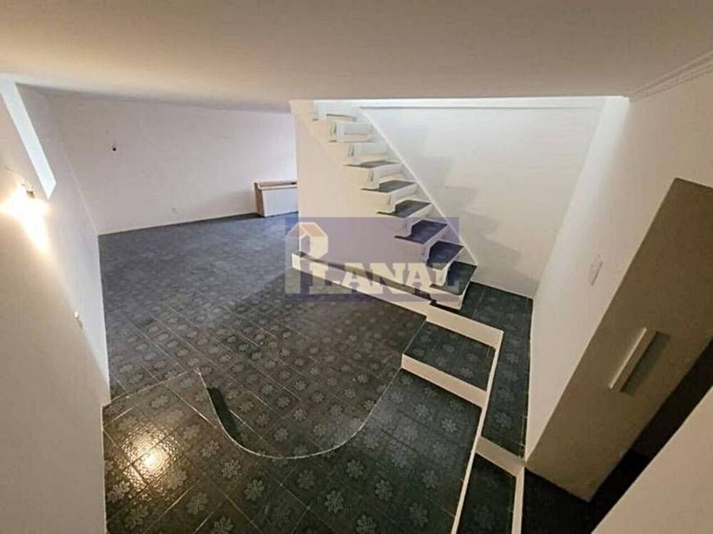 Sobrado, 3 quartos, 220 m² - Foto 1