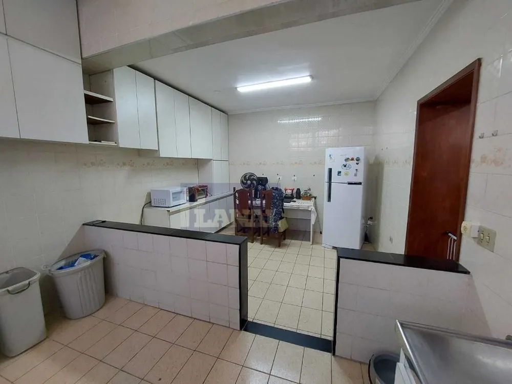 Sobrado, 3 quartos, 200 m² - Foto 2
