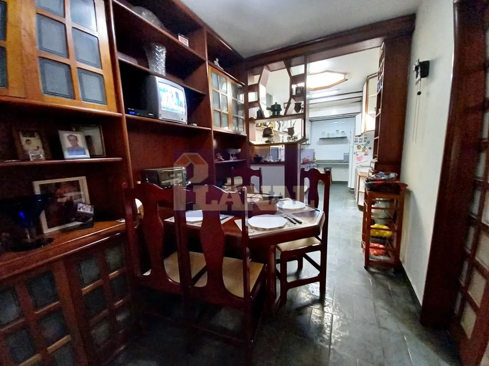 Sobrado, 3 quartos, 247 m² - Foto 2