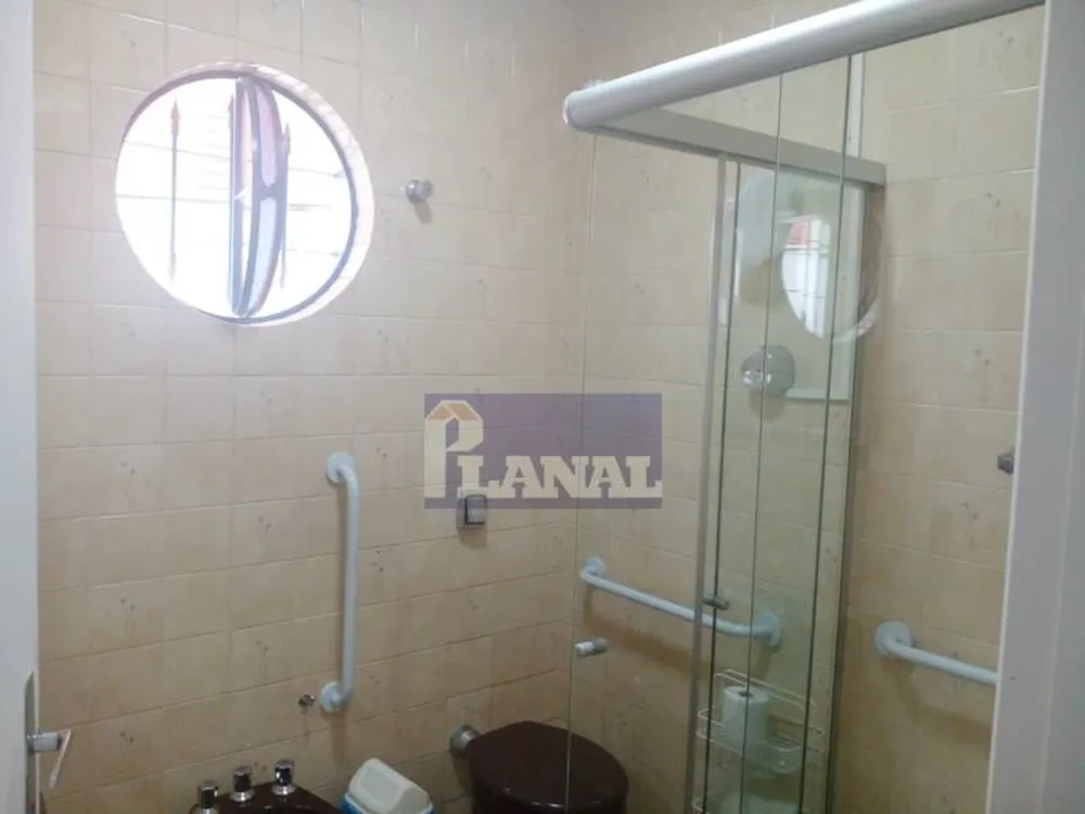 Casa, 5 quartos, 230 m² - Foto 4