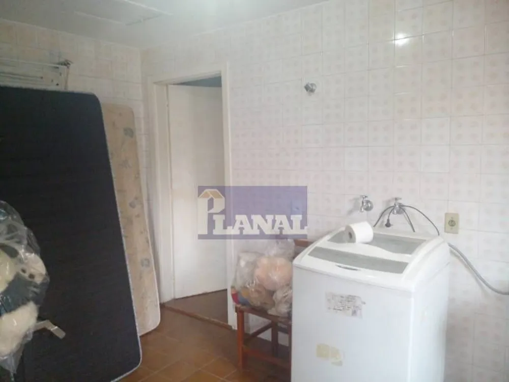 Casa, 5 quartos, 230 m² - Foto 13