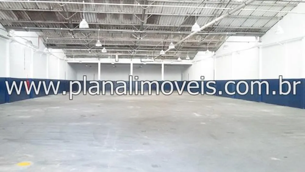 Depósito-Galpão, 1600 m² - Foto 1