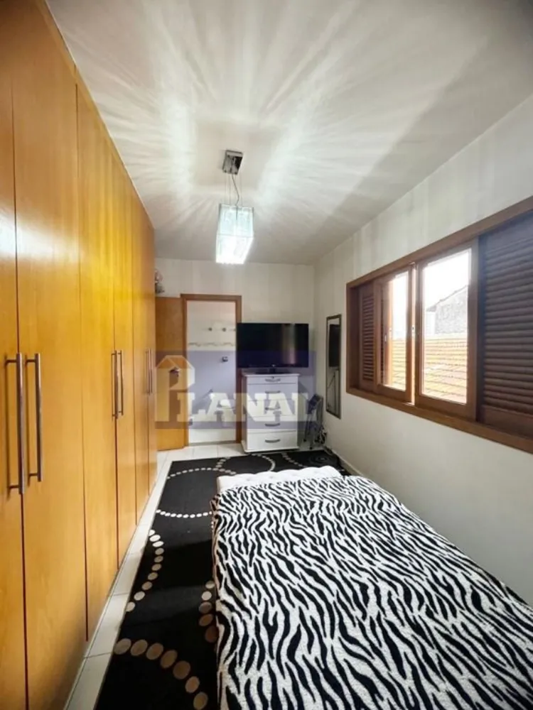 Sobrado, 3 quartos, 327 m² - Foto 6