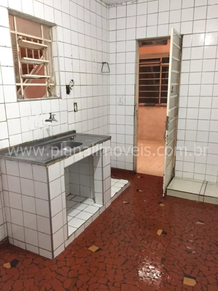 Casa à venda com 3 quartos, 202m² - Foto 6