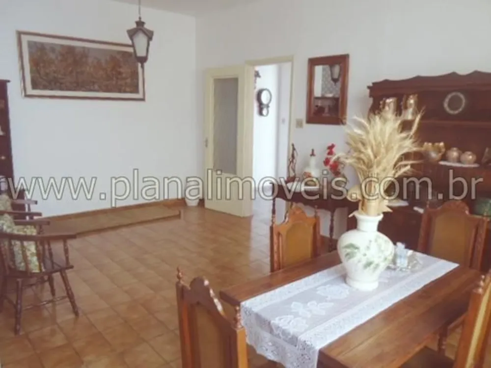 Casa, 3 quartos, 260 m² - Foto 1