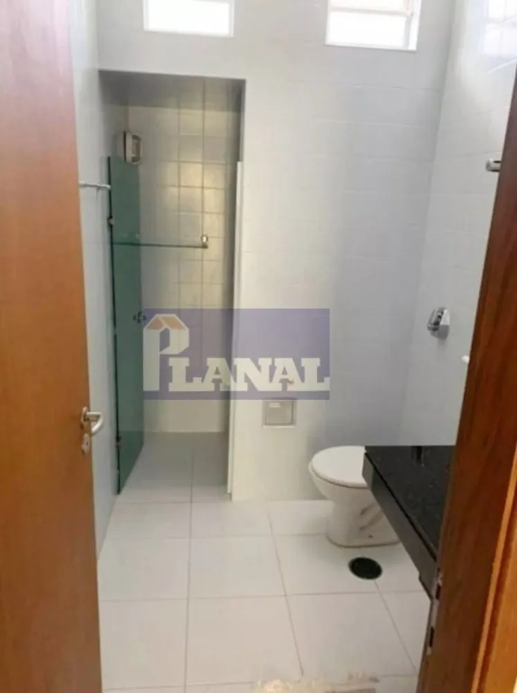 Casa, 3 quartos, 264 m² - Foto 1