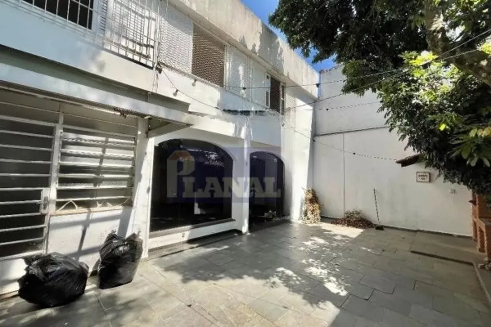 Sobrado, 4 quartos, 198 m² - Foto 1