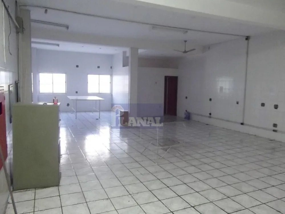 Prédio Inteiro, 965 m² - Foto 1