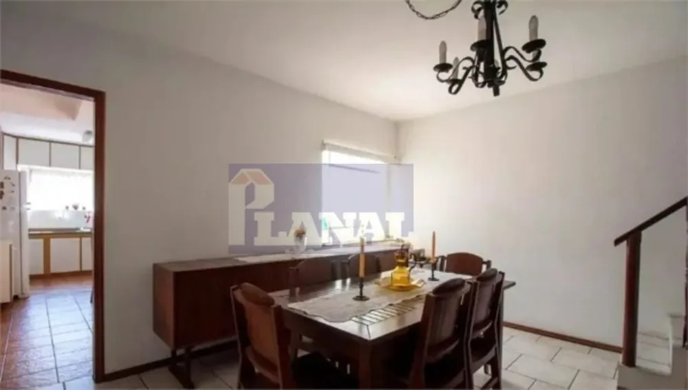 Sobrado, 3 quartos, 200 m² - Foto 1