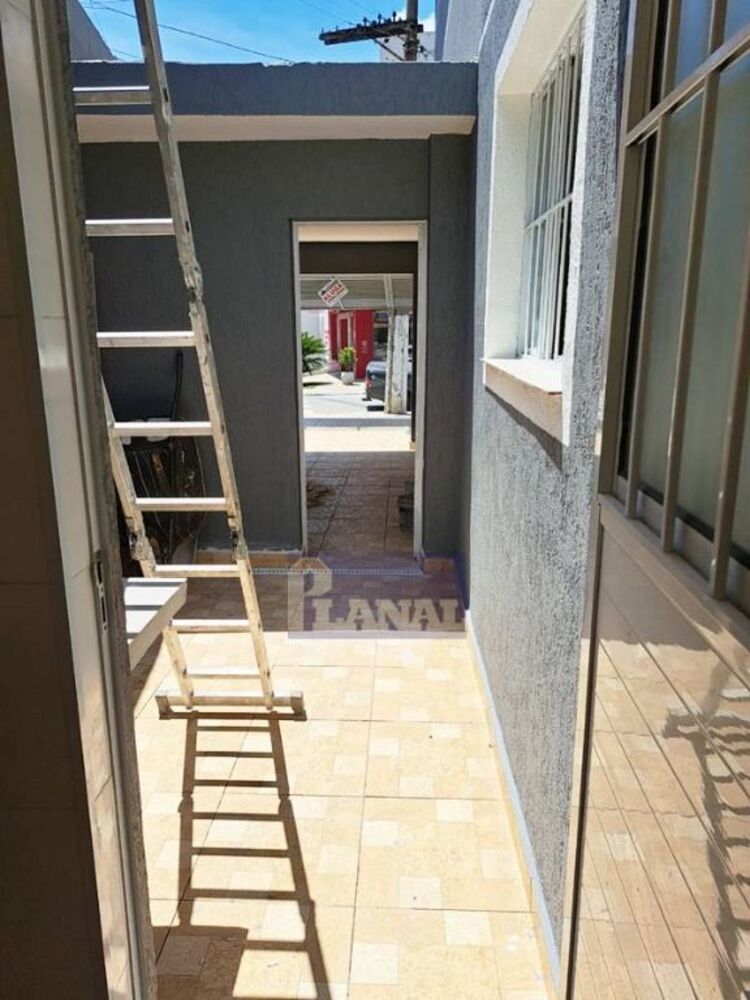 Sobrado à venda com 2 quartos, 100m² - Foto 1